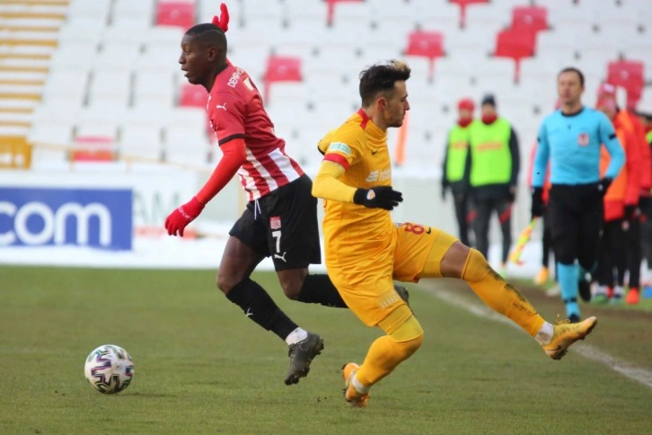 Kayserispor ile Sivasspor 29. randevuda