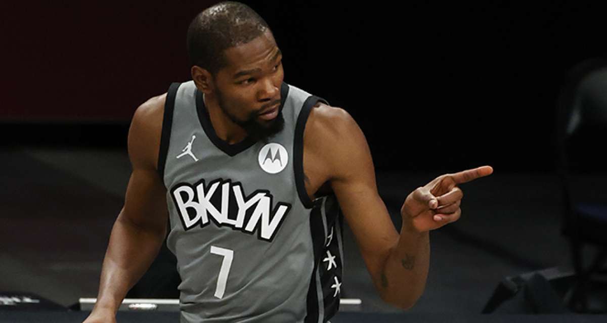 Kevin Durant'a 50 bin Dolar ceza