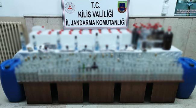 Kilis'te çok miktarda sahte alkol ele geçirildi 