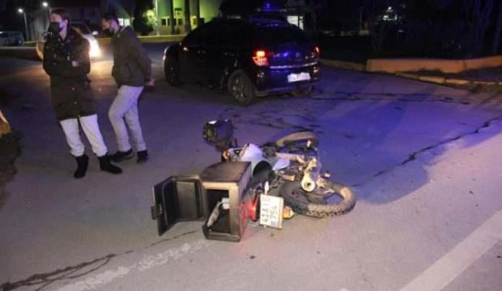 Kocaeli'de motosiklet ile otomobil çarpıştı: 1 yaralı