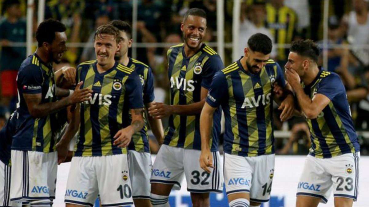 Kopenhag'da kiralık olarak oynayan Zanka, Fenerbahçe'ye geri dönüyor