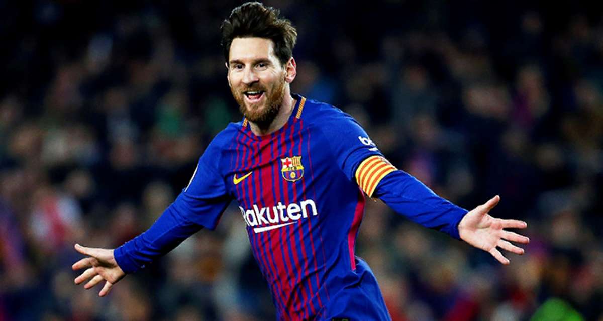 Lionel Messi, Barcelona'da kaldı