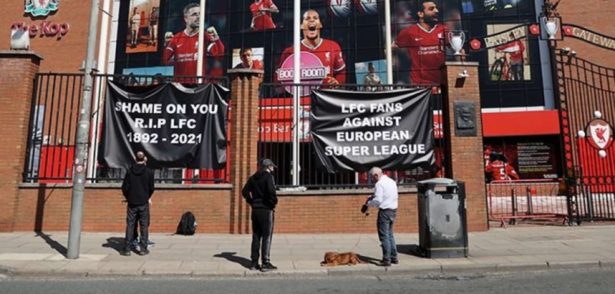 Liverpool'a taraftarından şok tepki! 