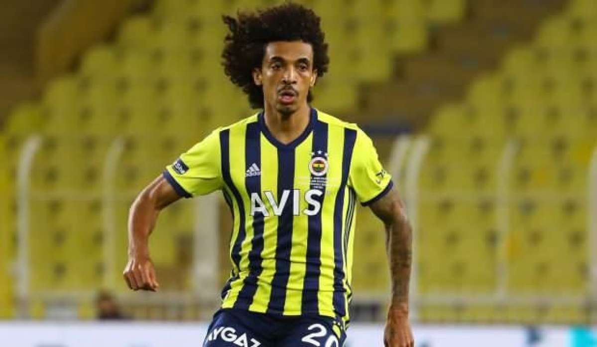 Luiz Gustavo veda ediyor! Yeni adresi...