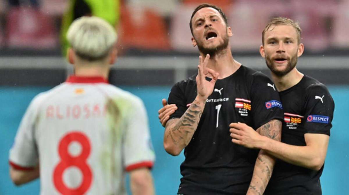 Makedon ve Arnavut halkına ırkçı küfürler eden Arnautovic'e bir maç ceza verildi