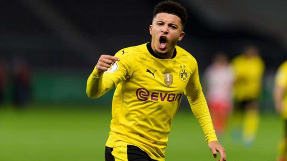 Manchester United, Borussia Dortmund'dan Jadon Sancho'yu renklerine bağladı