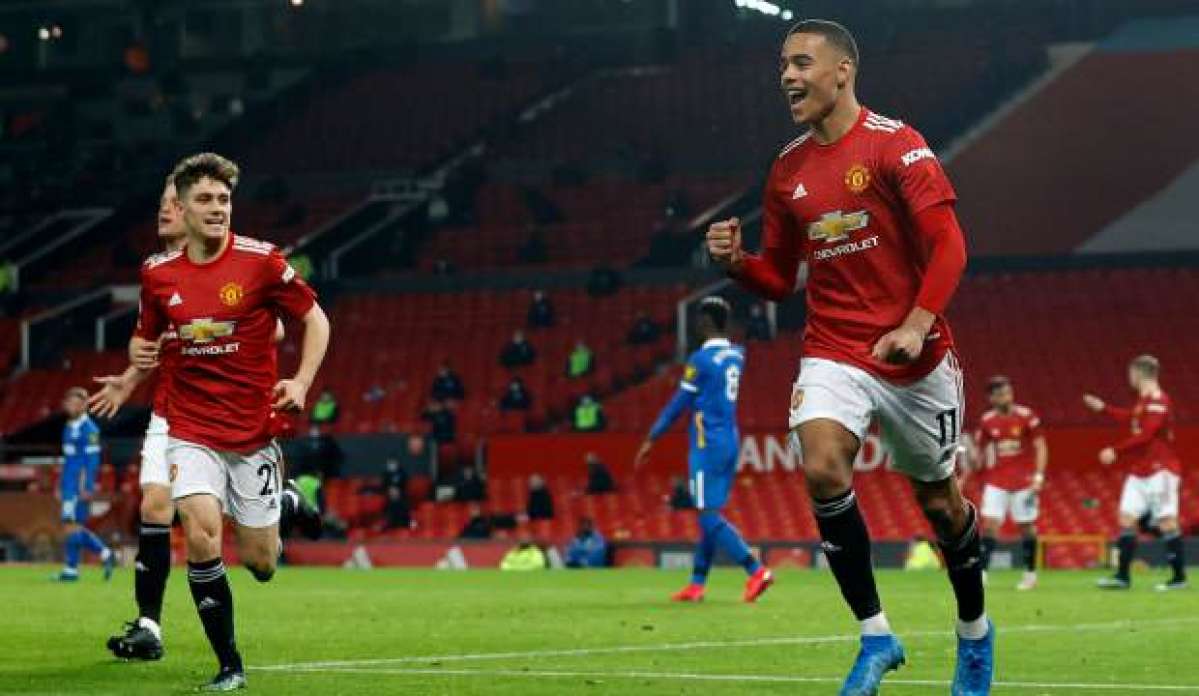 Manchester United, geriye düştüğü maçta Brighton'ı 2-1 yendi