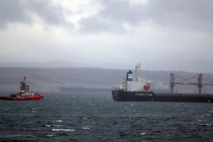 Marmara Denizi’nde çarpışan gemilerin hasar tespiti yapıldı