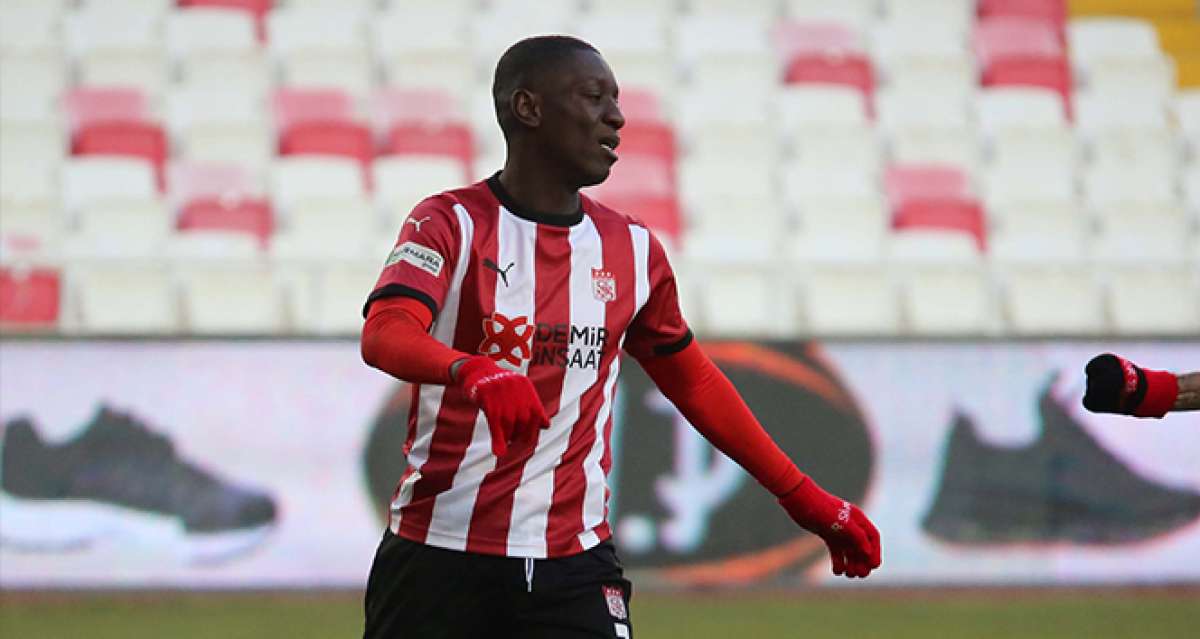 Max Gradel ligdeki 8. golünü attı