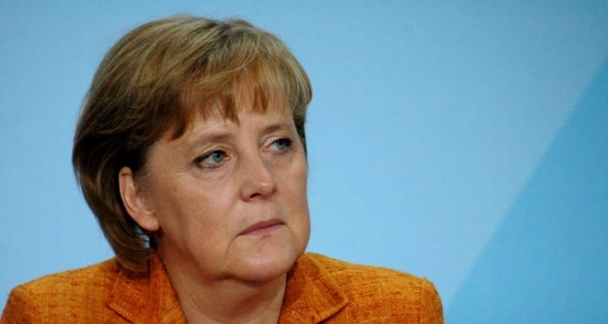 Merkel ve Von der Leyen'den Türkiye'ye destek