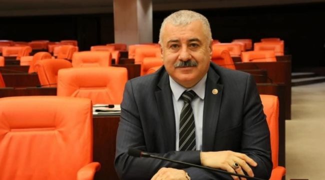 Milletvekili Atay’dan Arınç’a tepki: İstifa et, Selo ve FETÖ’nün avukatlığını yap