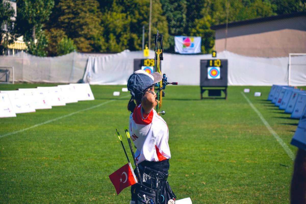 Milli sporcu Hazal Burun, 2 madalyayla döndü!