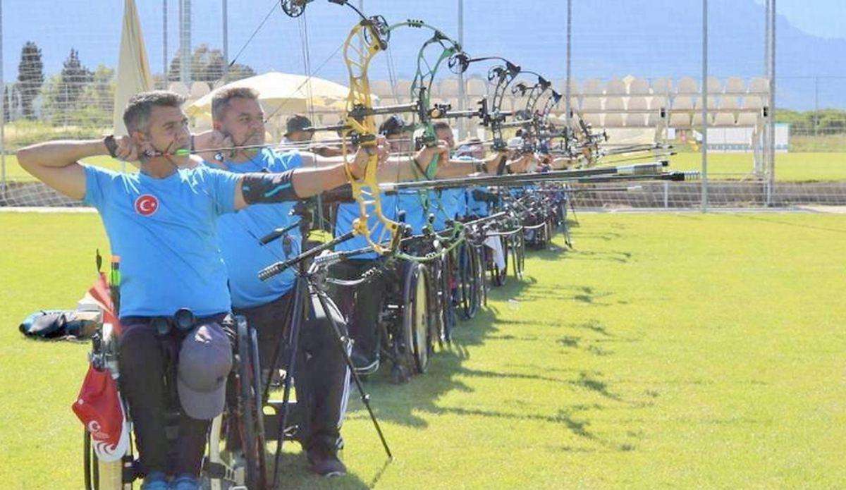 Milli sporcular, Paralimpik Oyunları kotası için Çekya'da ok...