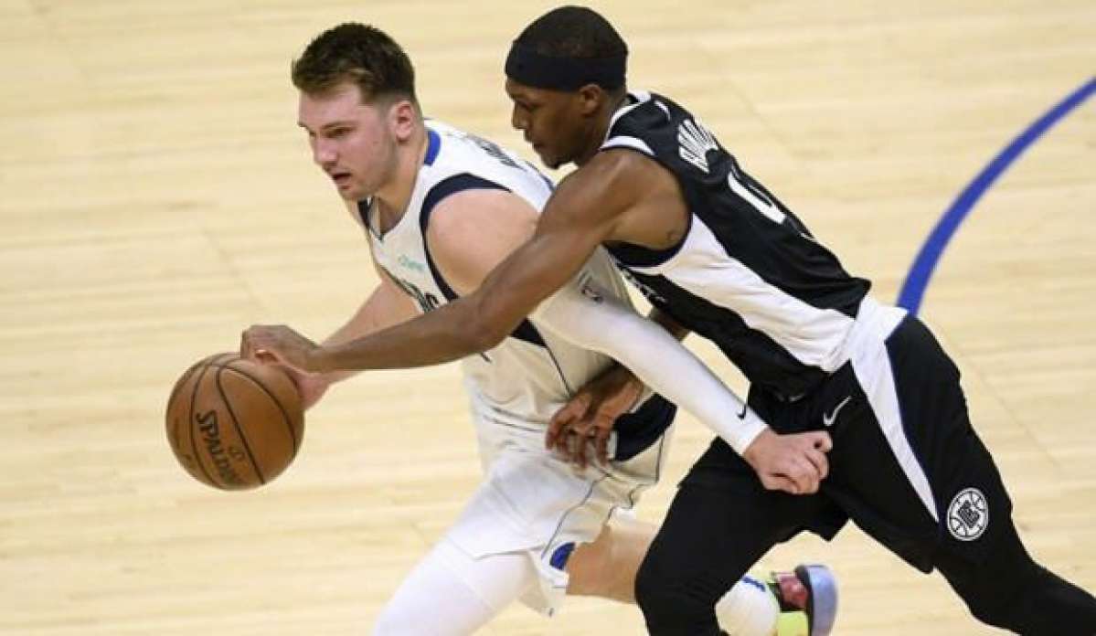 NBA'de play-off heyecanı, 4 maçla başladı