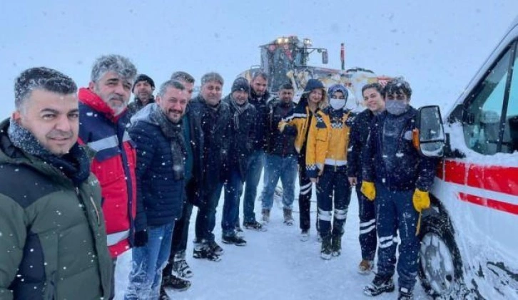 Nevşehir'de ambulans kara saplandı