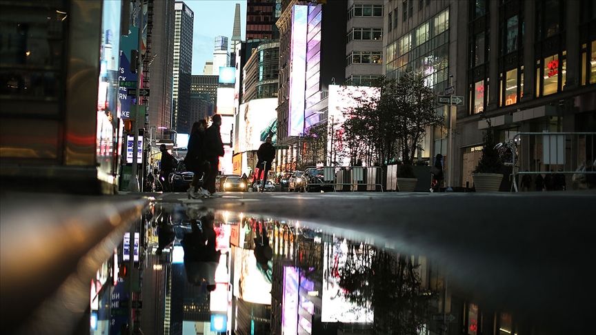 New York'u Kovid-19 yüzünden terk edenler 34 milyar dolar gelir kaybına neden oldu