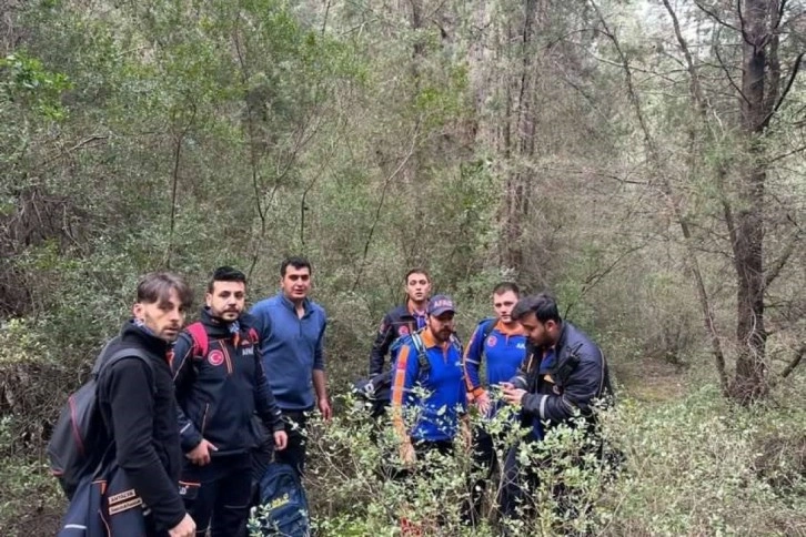 Ormanlık alanda kayboldu, bulan ekiplere ilk sözü 'Kusura bakmayın' oldu