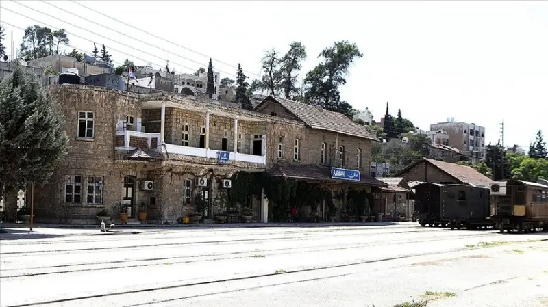 Osmanlı yadigarı Hicaz Demir Yolu'nun Ürdün hattı, 113 yıl sonra da hizmet vermeyi sürdürüyor