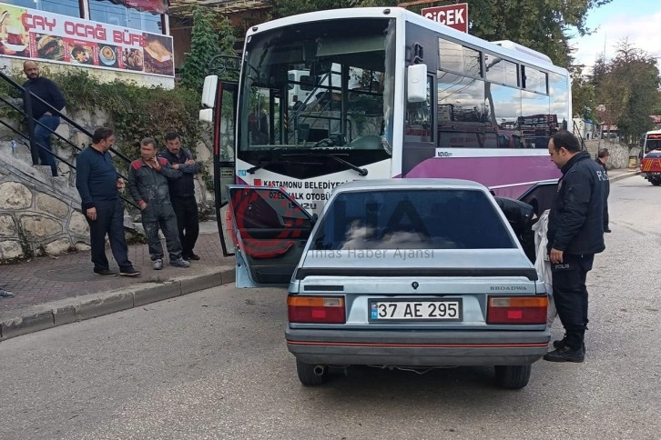 Otomobil ile halk otobüsü çarpıştı: 1 yaralı