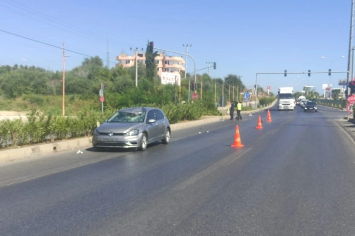 Otomobilin çarptığı e-scooter sürücüsü hayatını kaybetti