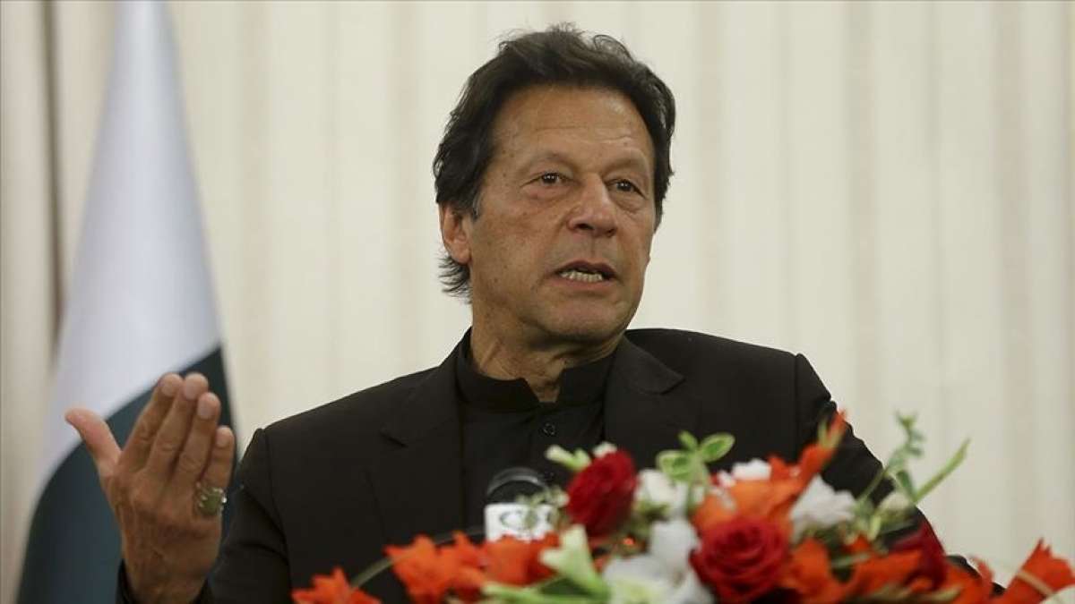 Pakistan Başbakanı Han: Hindistan barış için ilk adımı atmalı