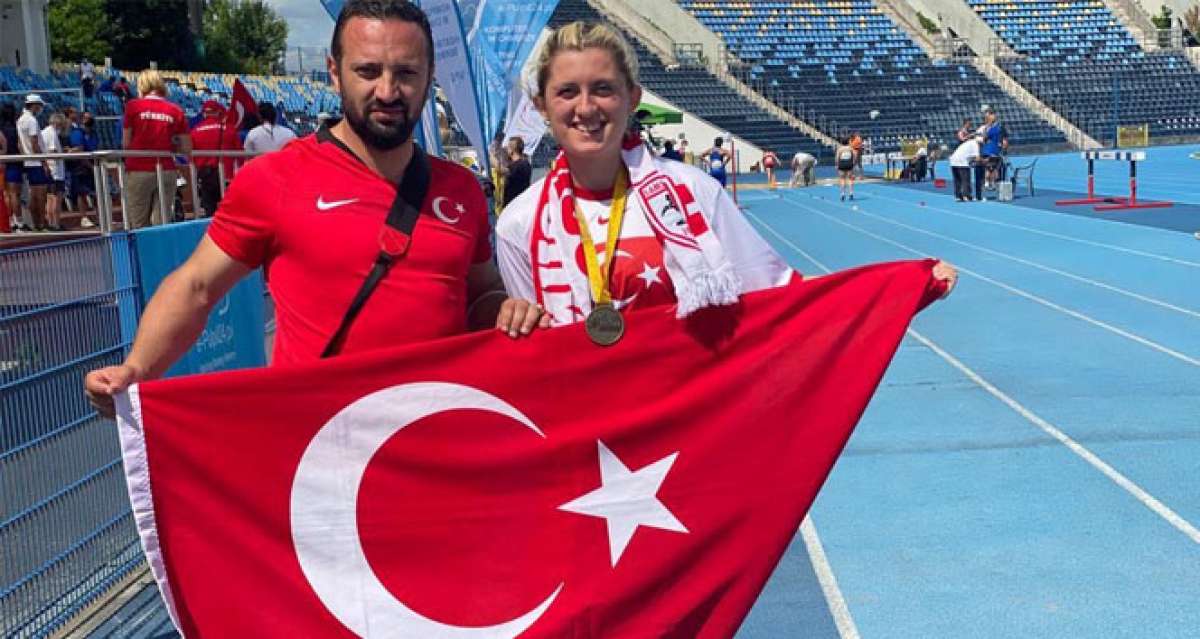 Para atlet Fatma Damla Altın dünya şampiyonu oldu