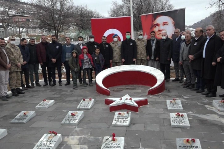 PKK'nın Hamzalı'da katlettiği 23 şehit törenle anıldı