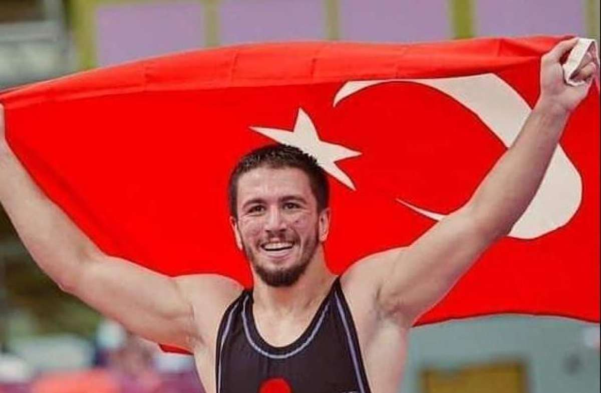 Polat Polatçı ve Muhammed Karavuş final biletini kaptı