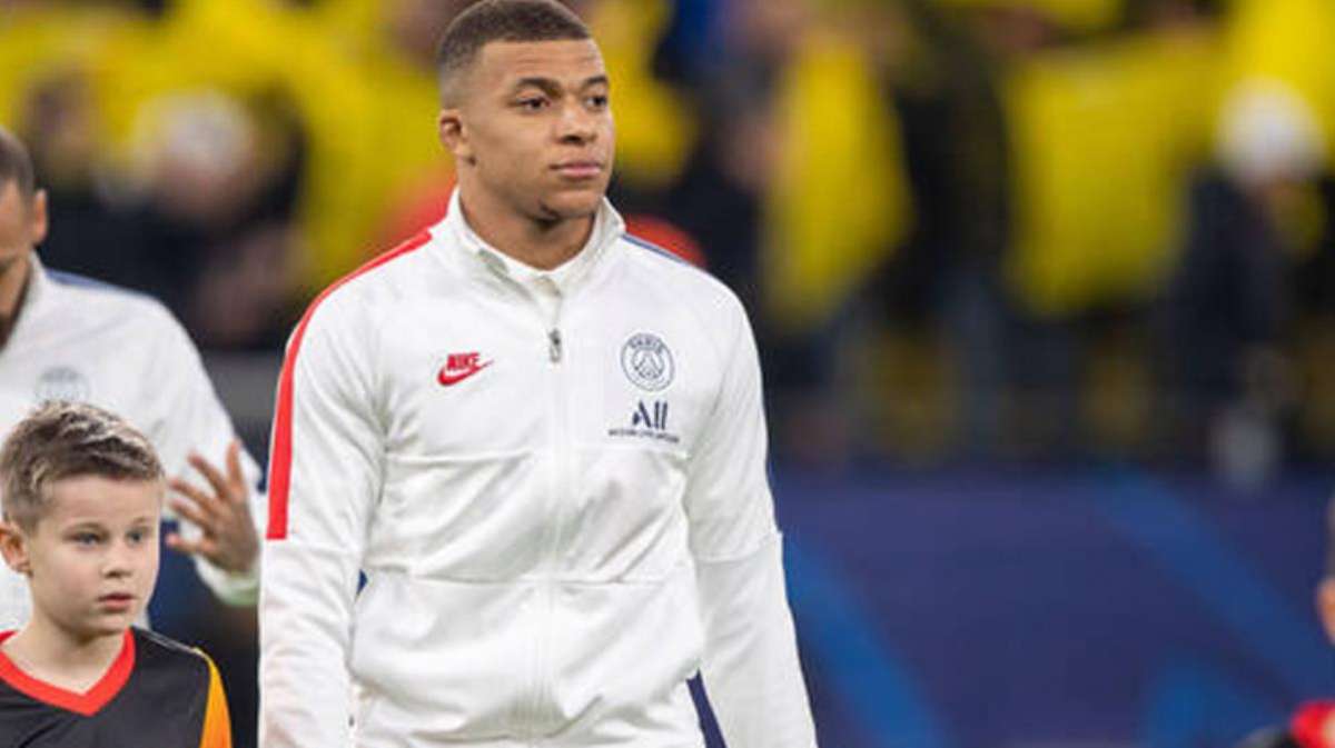 PSG taraftarları, Kylian Mbappe'yi ıslıkladı