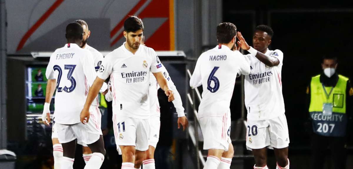 Real Madrid, Liverpool karşısında tur kapısını araladı!