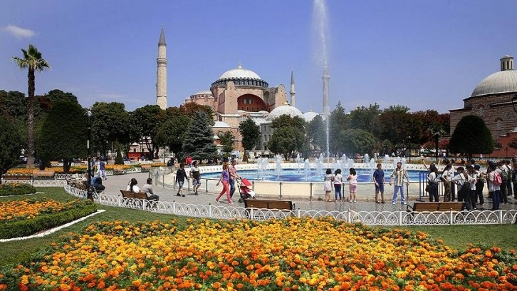 Rus turistlerin İstanbul'da tatil talebi artıyor