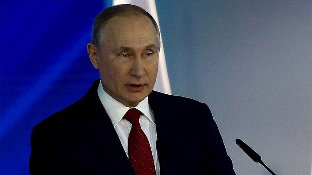 Rusya Devlet Başkanı Putin: Teknoloji devleri fiilen devletle rekabet ediyor