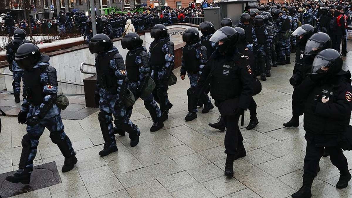 Rusya'da polis Navalnıy gösterilerinden önce güvenlik önlemlerini artırdı