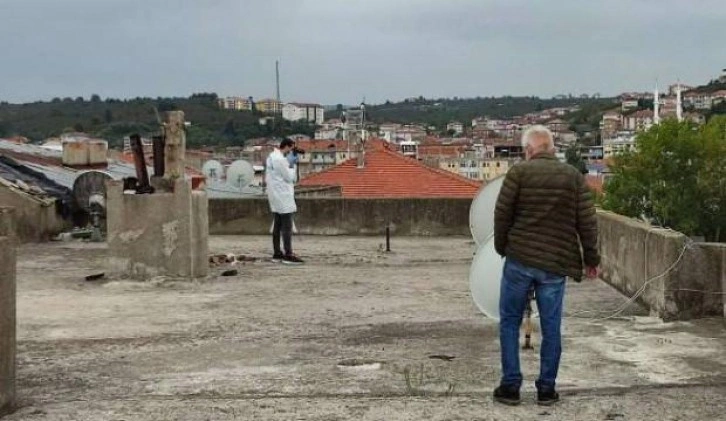 Sakarya'da 5 katlı binadan düşen kadın hayatını kaybetti