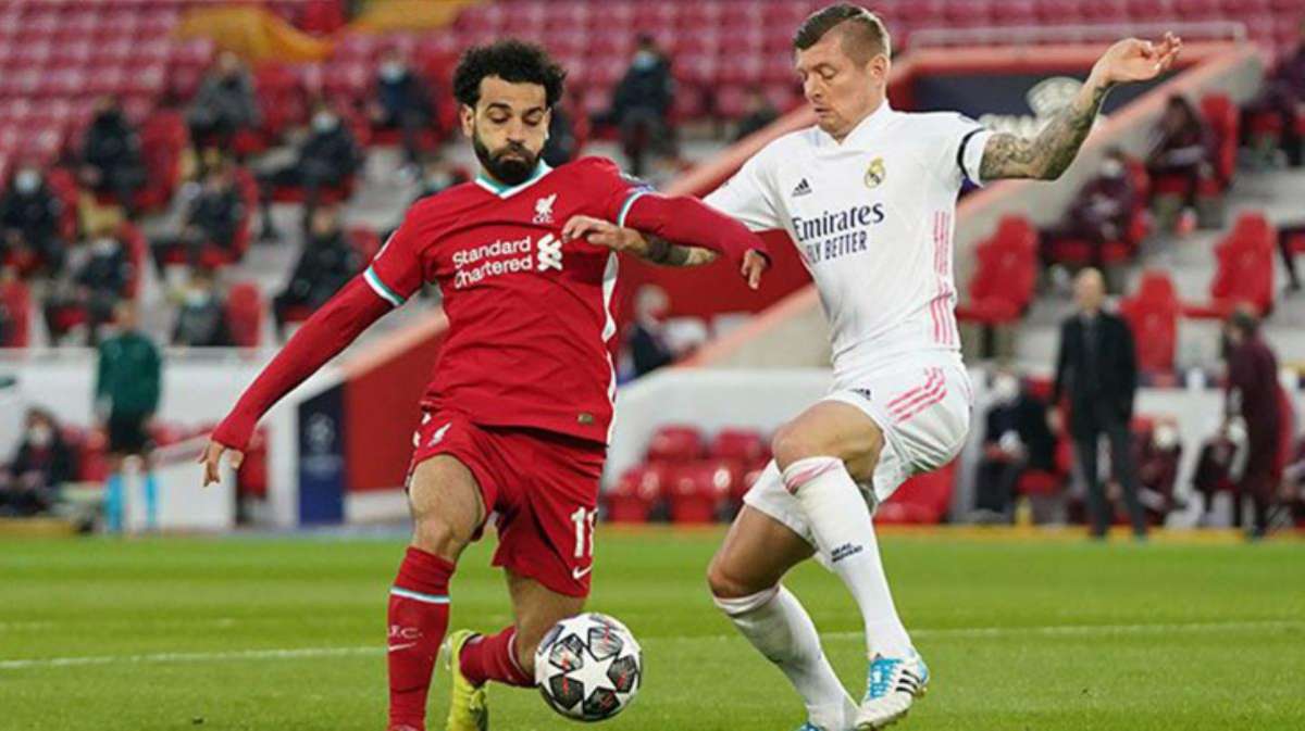 Şampiyonlar Ligi'nde Real Madrid, Liverpool'u eleyerek yarı finale yükseldi