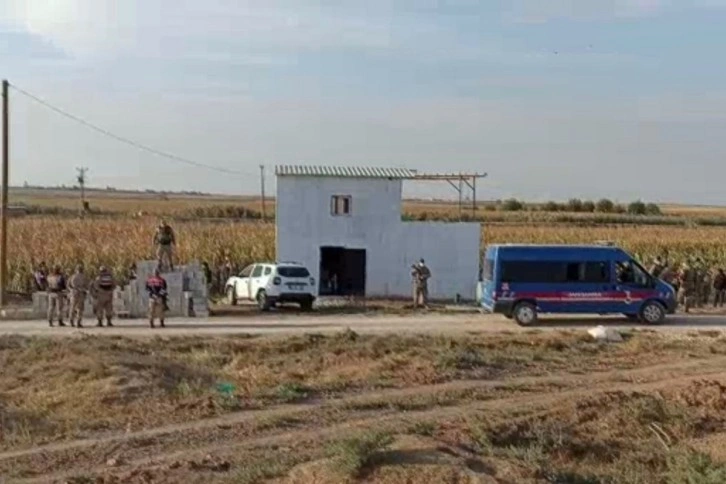 Şanlıurfa'da sulama borusunda bin 100 adet uyuşturucu hap ele geçirildi