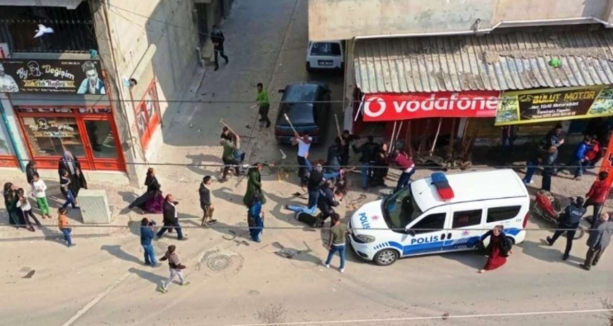 Şanlıurfa'da taşlar ve sopalar havada uçuştu!