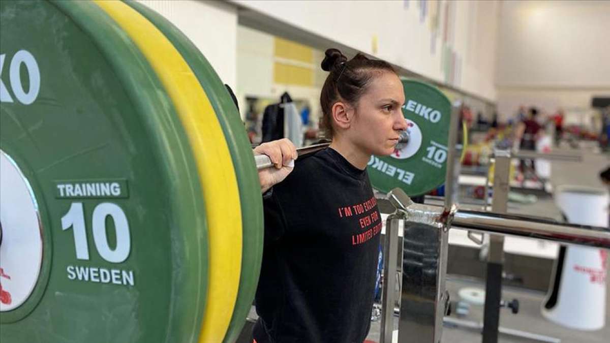 Şaziye Erdoğan, anne adayı sporculara örnek oldu