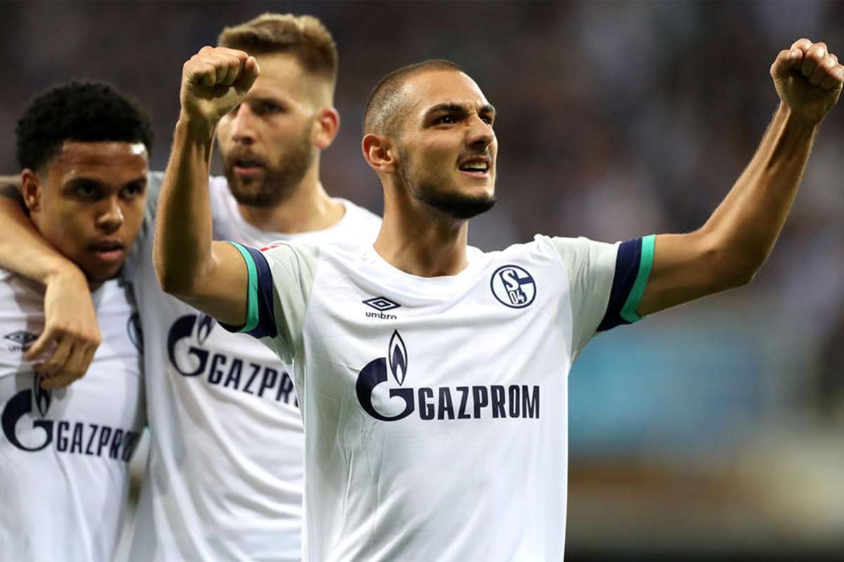 Schalke 04 Sportif Direktörü: 'Ahmed Kutucu için Başakşehir ile temas halindeyiz'