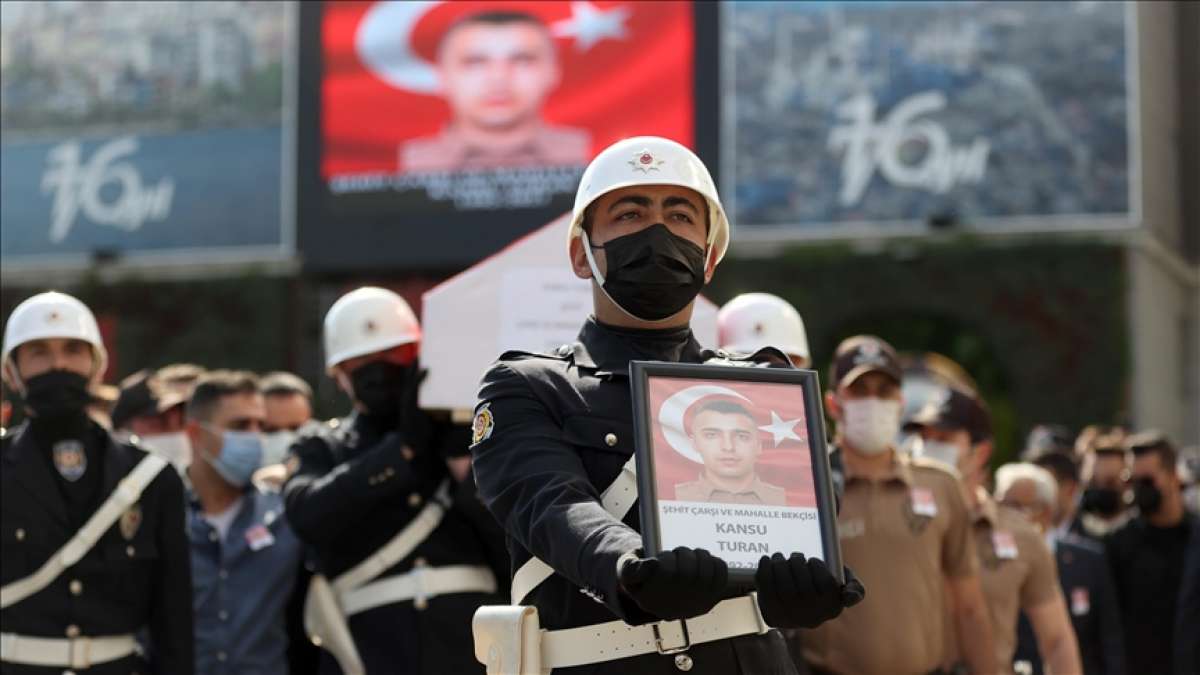 Şehit bekçi Kansu Turan'ın cenazesi toprağa verildi