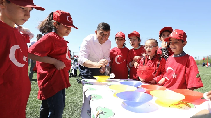  Şenlikte önce öğrendiler sonra eğlendiler