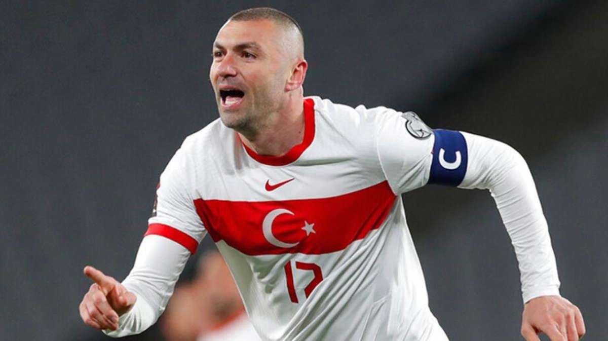 Şenol Güneş: Burak Yılmaz Beşiktaşlı