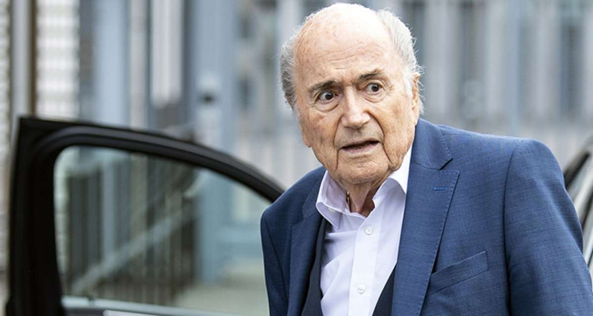 Sepp Blatter'a 6 yıl men