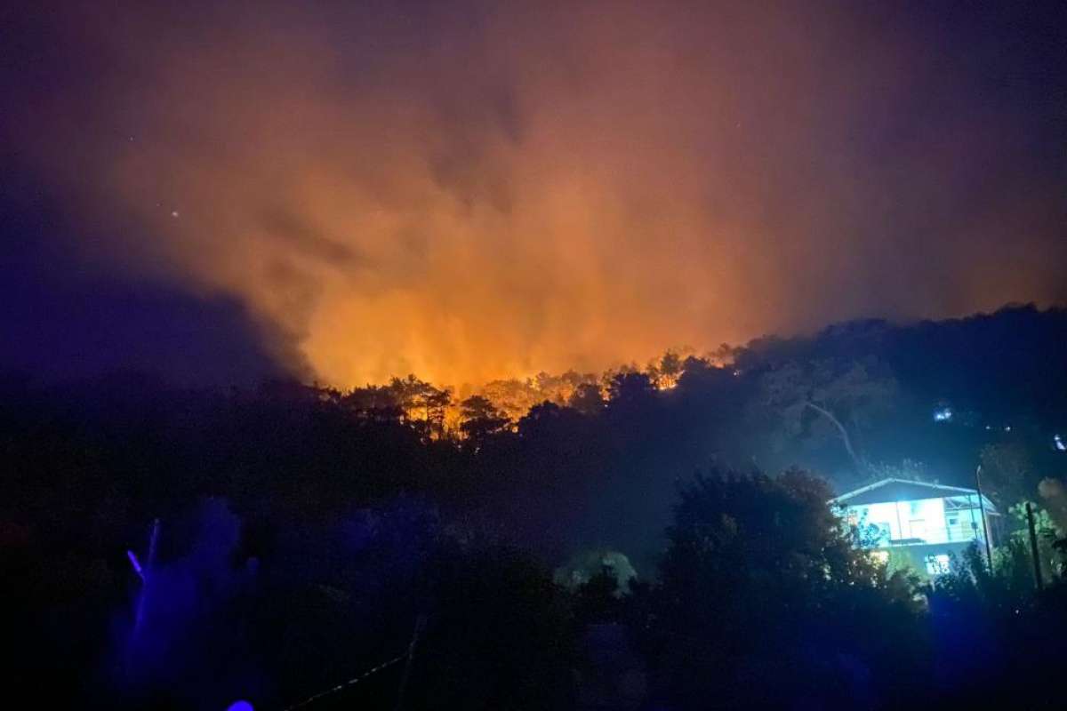 Seydikemer'de tekrar başlayan yangın kontrol altına alındı