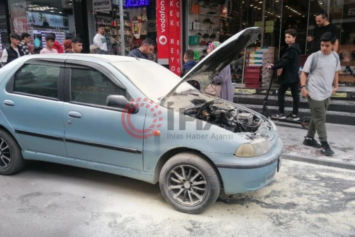 Seyir halindeki otomobilde yangın çıktı !