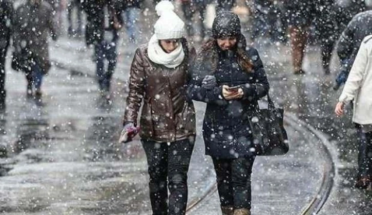 Sıcaklıklar düşecek: Meteoroloji'den kar yağışı uyarısı