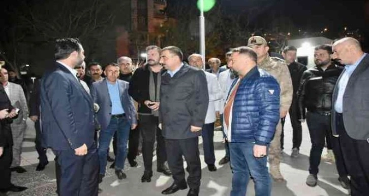 Siirt Valisi Hacıbektaşoğlu, muhtarlarla iftarda bir araya geldi