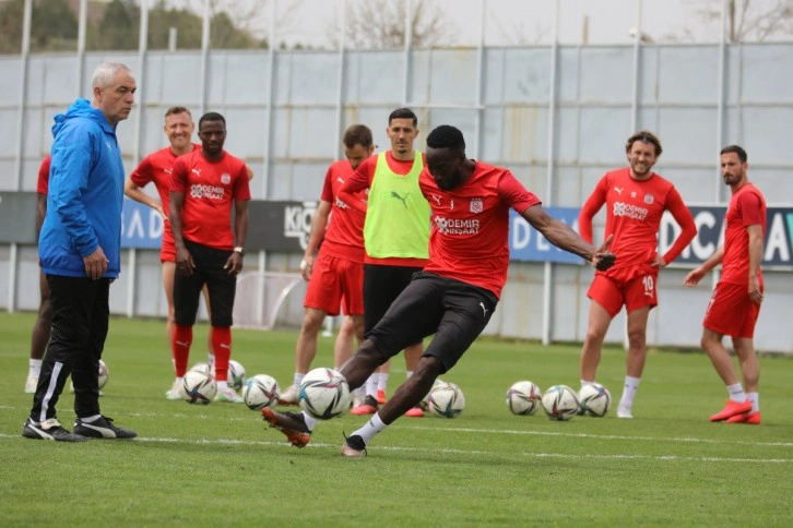 Sivasspor, Galatasaray maçına hazır