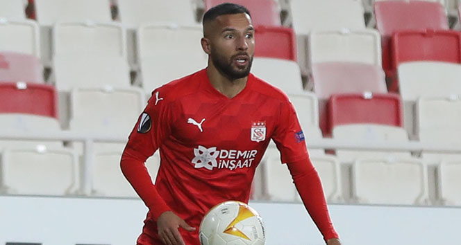 Sivasspor'da Yasin Öztekin korona virüse yakalandı