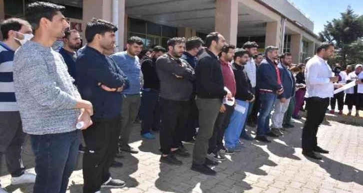 Siverek’te doktora şiddet protesto edildi